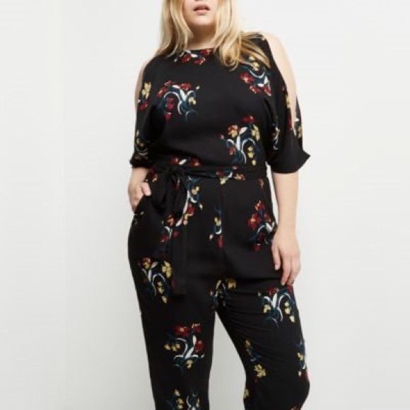 River Island | Cold Shoulder Floral Jumpsuit - Picture 6 of 11